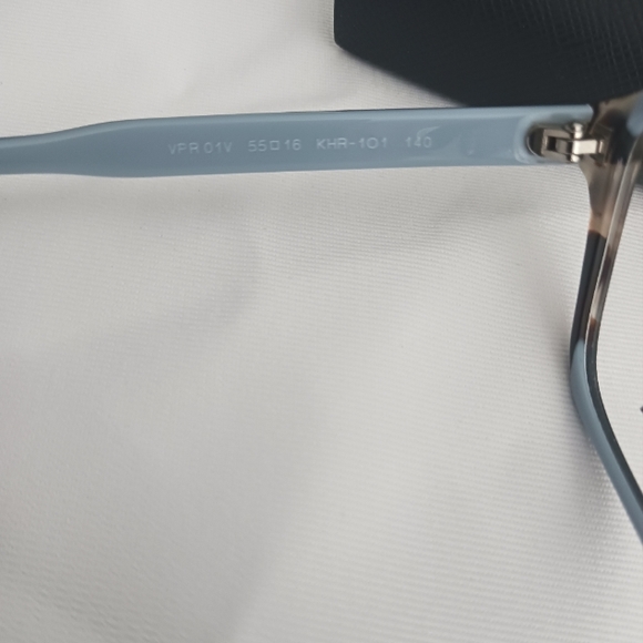 New authentic Prada eyeframes box - Picture 4 of 5